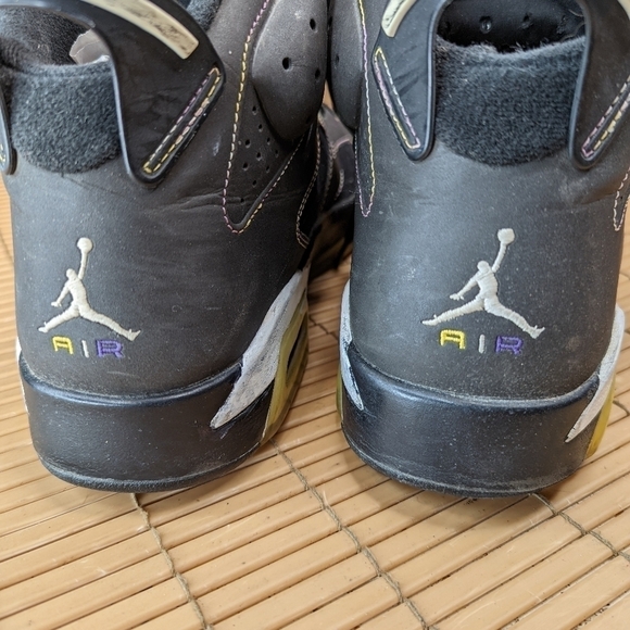 Nike Air Jordan VI 6 Retro 384664-002 Lakers Black Purple Gold Size 11. Cracked main image 11